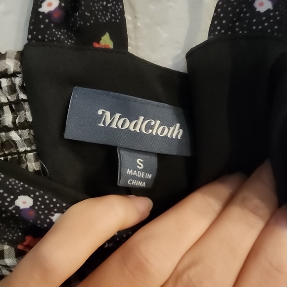 Modcloth Interest Achieved Midi Dress - Picture 11 of 11